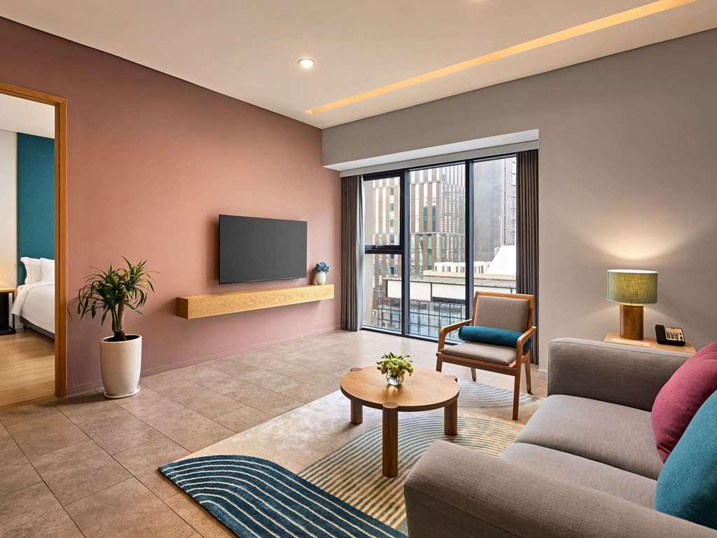Novotel Living Saigon South * TP. Hồ Chí Minh